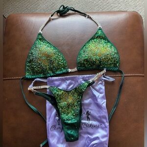 Angel Competition Bikini – Emerald Green Crystal Pro Cut